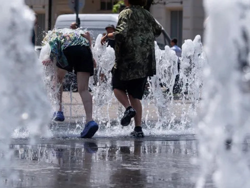 Започва период на страшни юнски горещини!