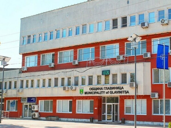 Главиница със стипендии за студенти от 11 специалности