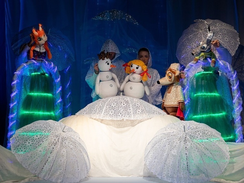 Деца безплатно на театър за празника на Силистра