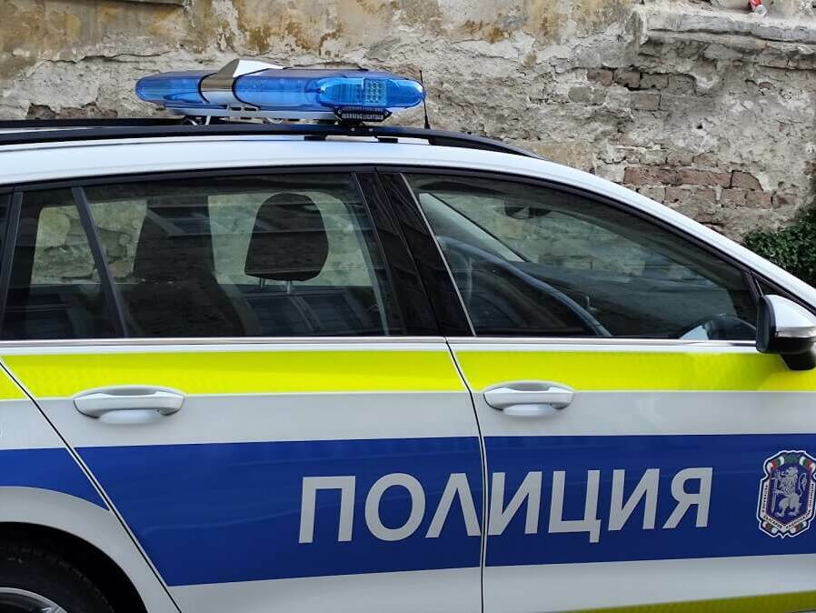 Трима в ареста за държане на дрога