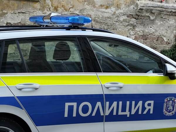 Пиян и дрогиран водач опита да избяга от полицаи