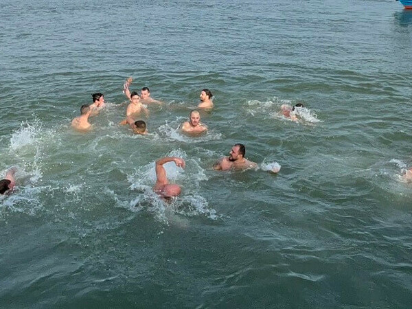 Силистренец извади за трети път кръста