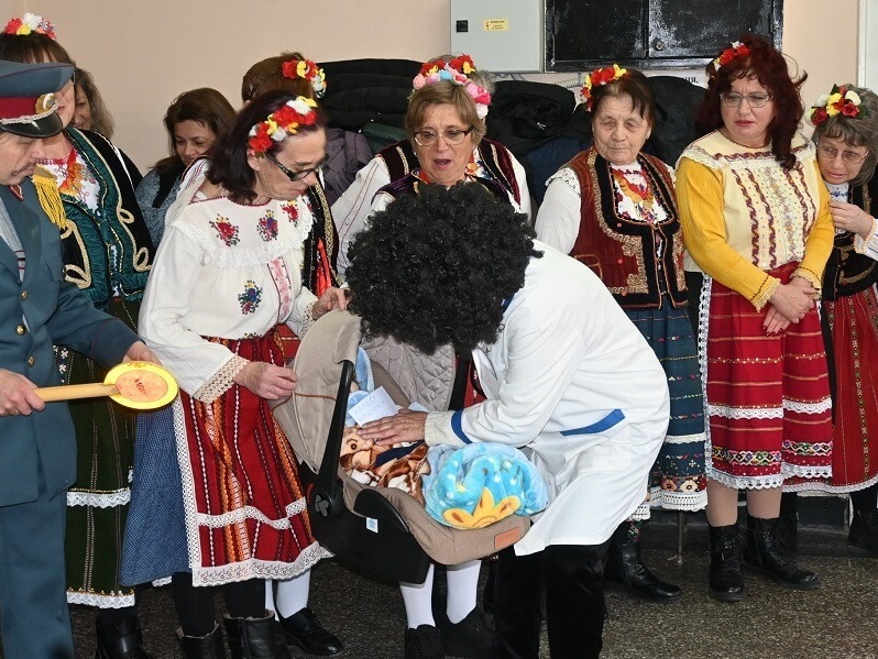 Бабинден по стар стил отбелязват в региона