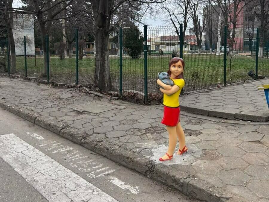 19-годишен открадна триизмерна фигура в Силистра