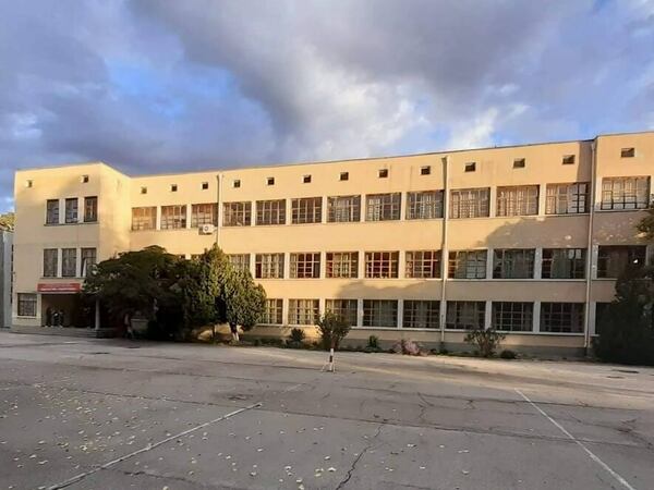 Търсят нови 32 училища за пример