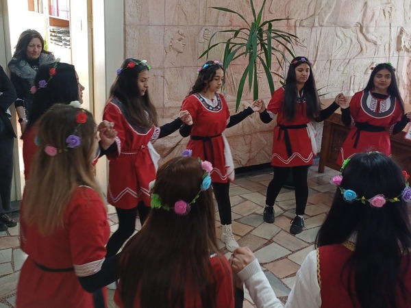 Лазарки огласиха Кайнарджа