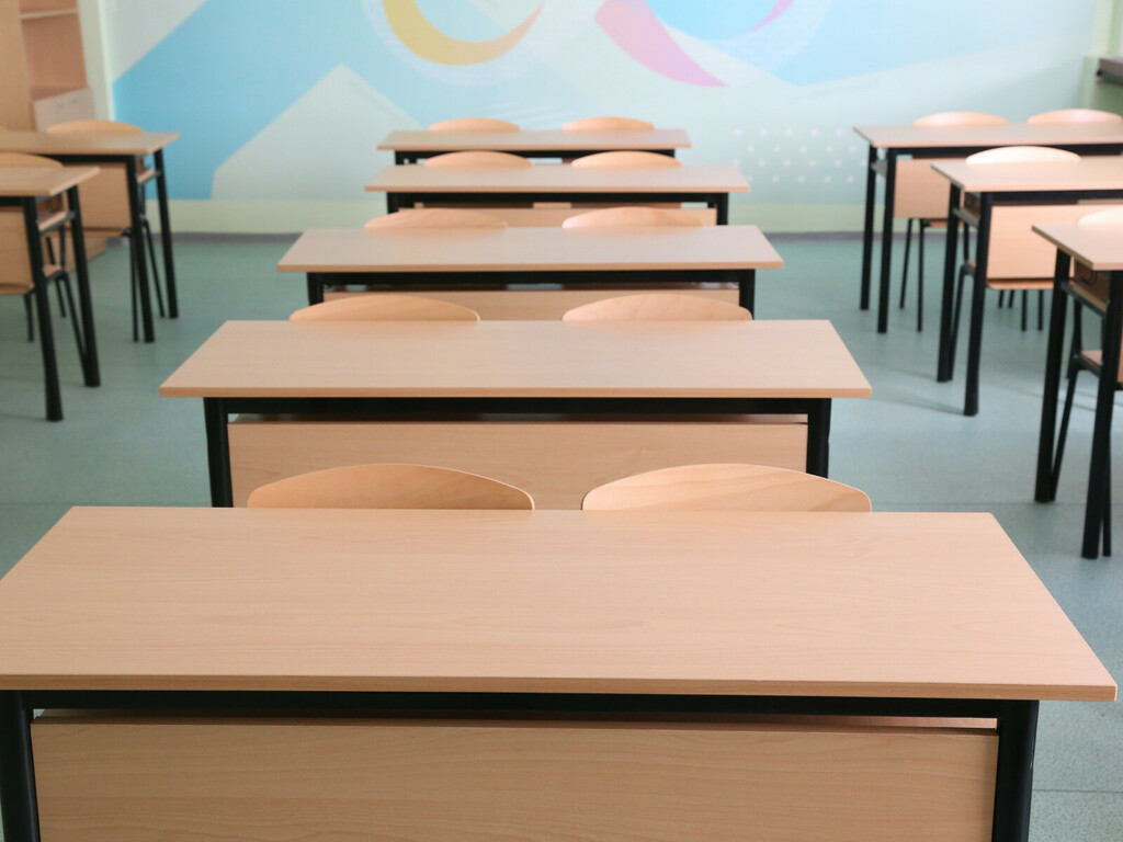 Десетокласниците на изпит по български език