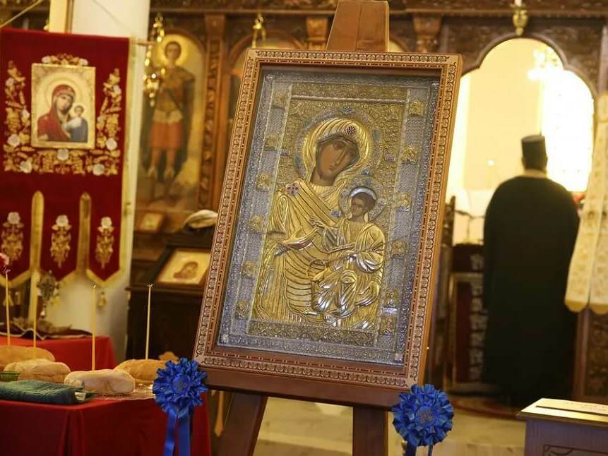 Църквата почита Божията майка