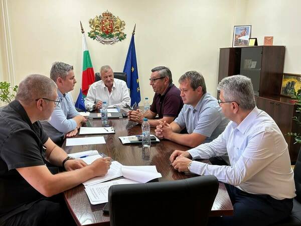 Без паника след сигнала за див хищник в региона