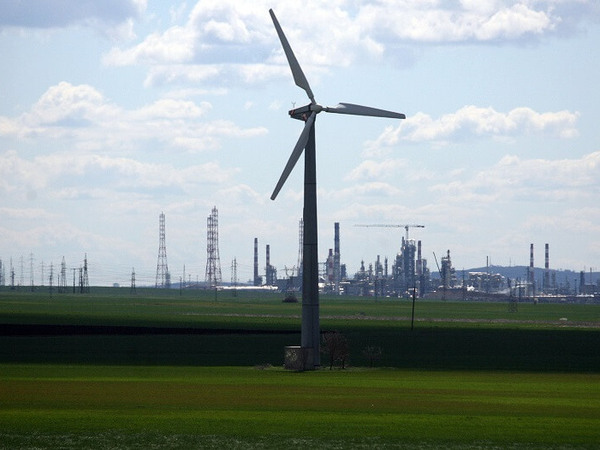 Протест срещу ветрогенератори