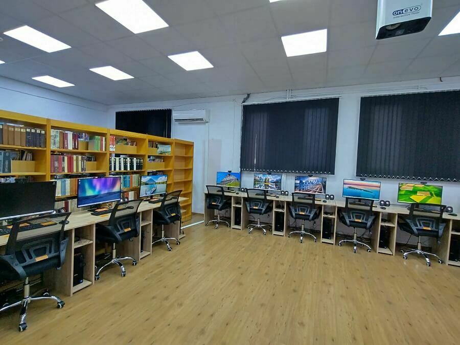 Дигитален клуб в Регионалната библиотека