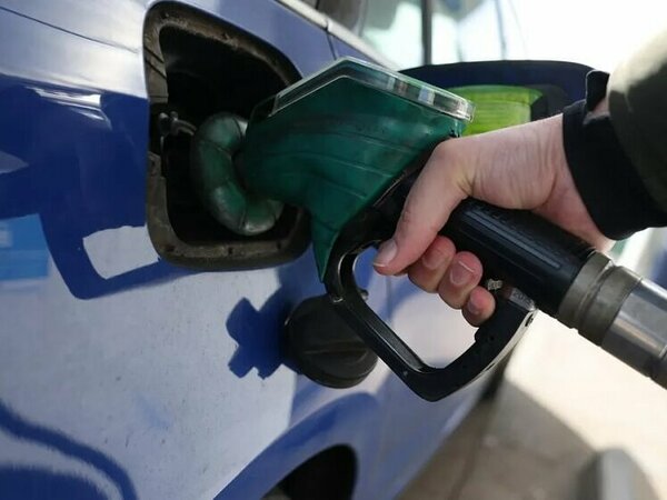 Засилен интерес към компенсациите за скъпо гориво