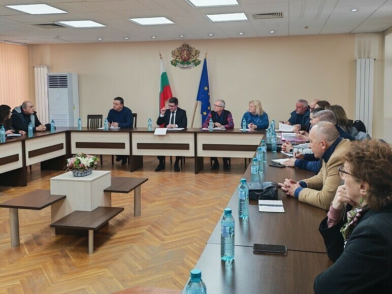 Организационната подготовка на изборите продължава