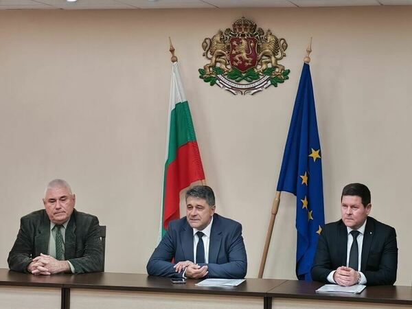 Областният управител встъпи в длъжност