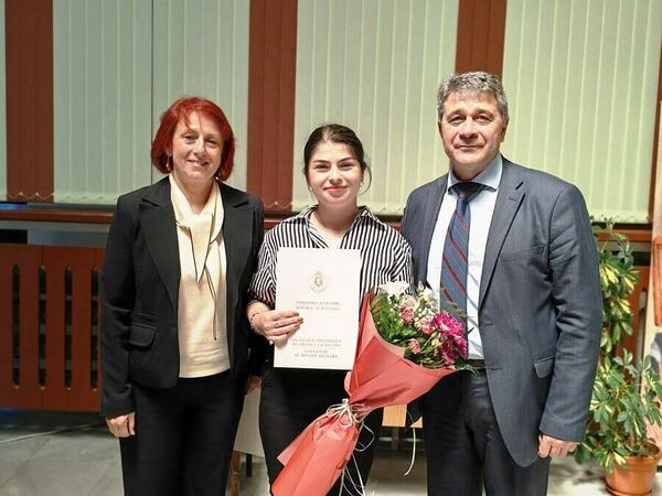 Отличие за най-добрия студент в Силистра